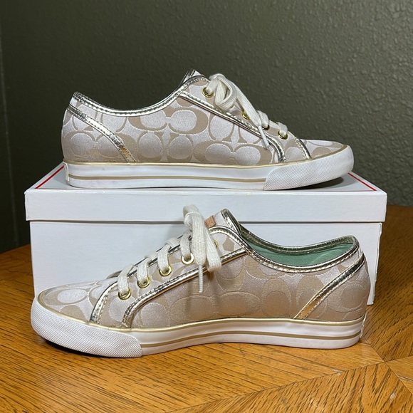 HTF COACH DEE POPPY DAISY C APPLIQUE SIGNATURE SNEAKERS - Picture 3 of 16